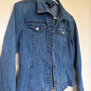 Charter Club Petite denim jacket in a medium blue wash, size PM